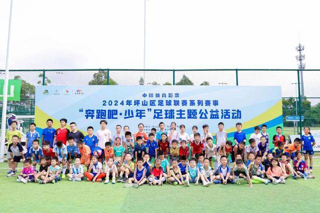 惨败！中国女篮无缘决赛，三分球表现惨淡